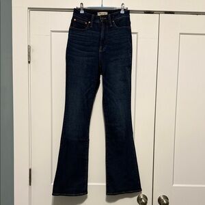 Madewell Women's Curvy Skinny Flare Jeans